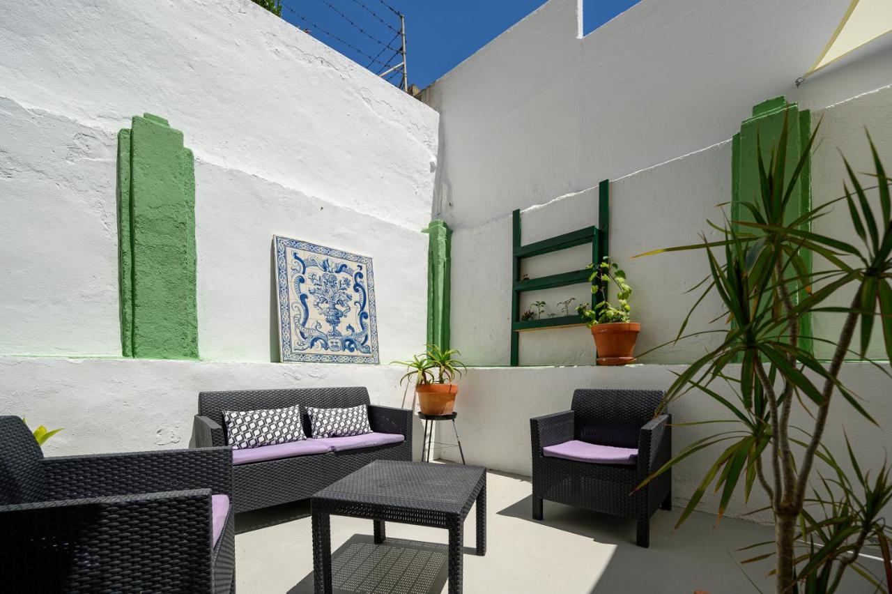 Terrace Lisbon Hostel Exteriör bild